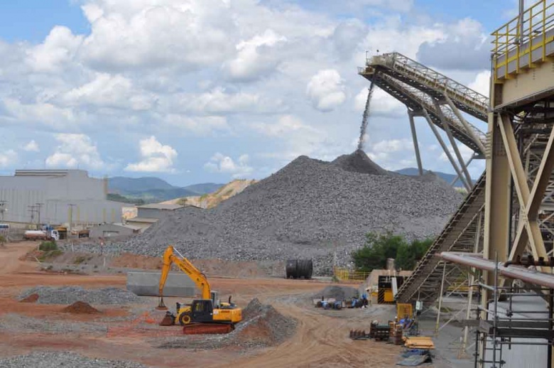 Goiás reestrutura setor da mineração e promete crescimento