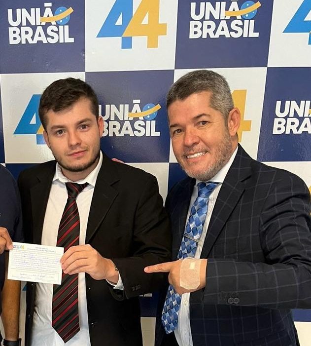 Filho De Delegado Waldir Ser Candidato A Vereador Em Goi Nia Pelo