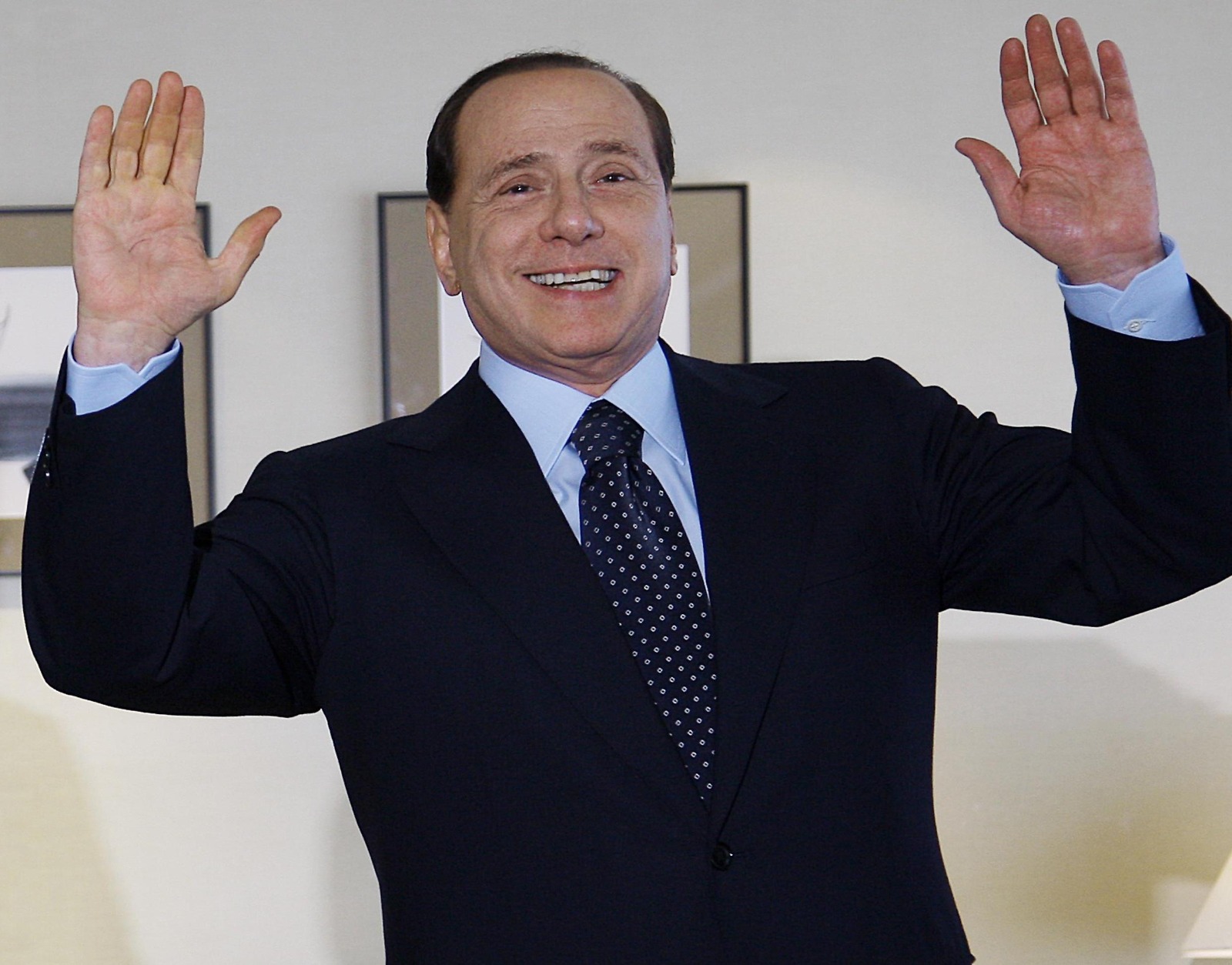 Morre Aos Anos Silvio Berlusconi Ex Primeiro Ministro Da It Lia