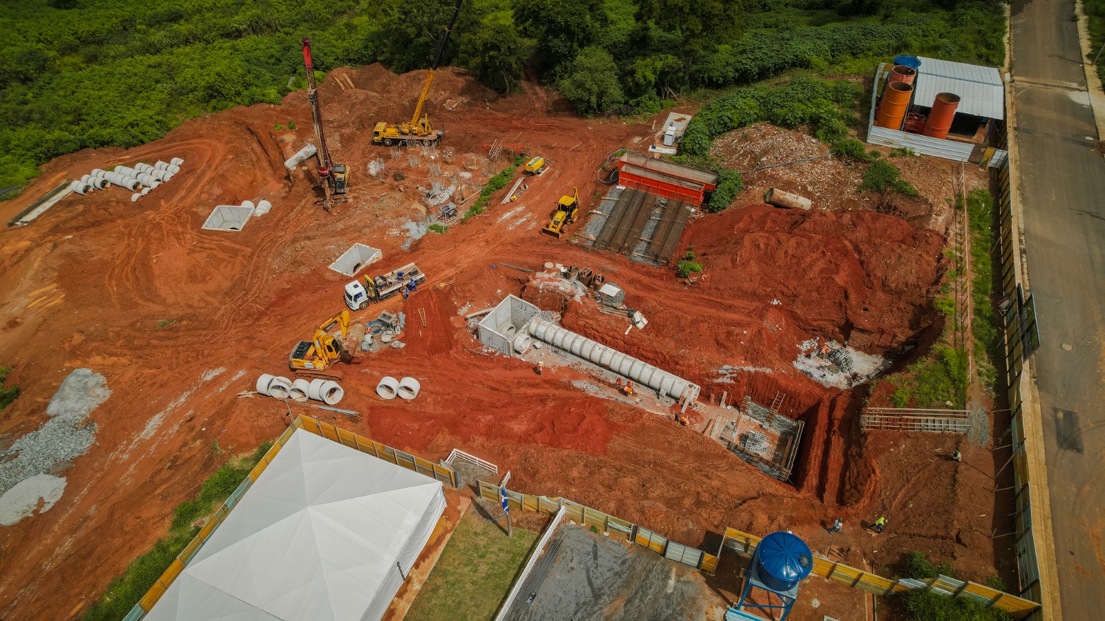 Construção da ponte estaiada segue em ritmo acelerado em Anápolis