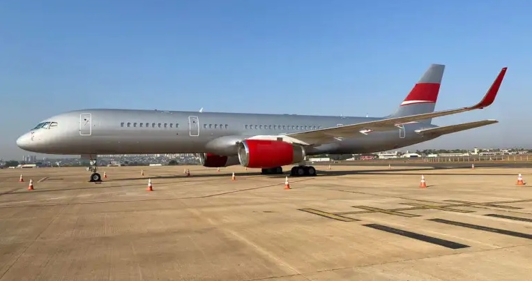 Avião do Guns N' Roses dá feito inédito ao aeroporto de Goiânia. Entenda  por quê - Jornal Opção