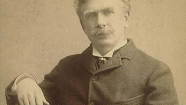 Mencken diz que Ambrose Bierce antecipou o francês Émile 