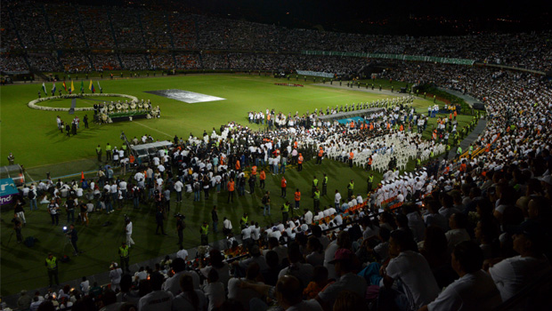 Texto, fotos, vídeos e a música que marca a solidariedade: tudo o que você  precisa saber sobre a maior tragédia do futebol