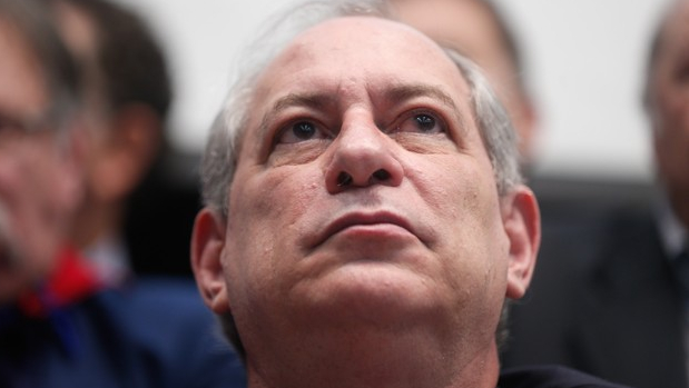 Ciro Gomes suspende pr candidatura presid ncia ap s PDT votar a