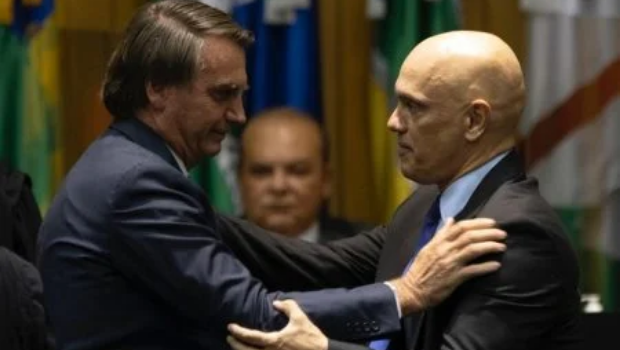 Bolsonaro E Ministro Do STF Apertam Mãos E Se Cumprimentam - Jornal Opção