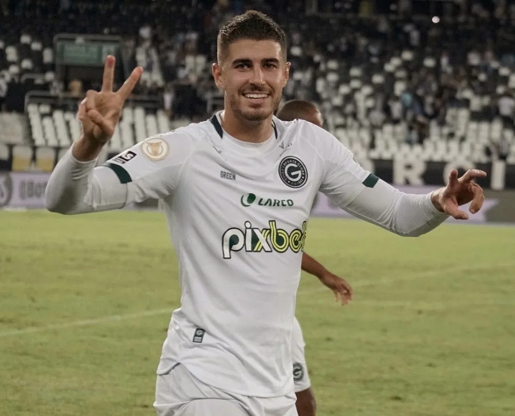 Pedro Raul é eleito o jogador mais bonito do Campeonato Brasileiro