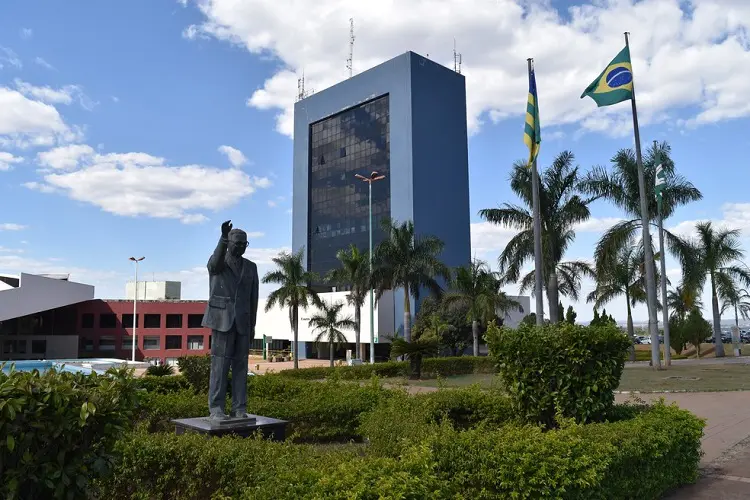 TJGO busca parceria com a UFG para simplificar linguagem nas sentenças  jurídicas - Jornal Opção