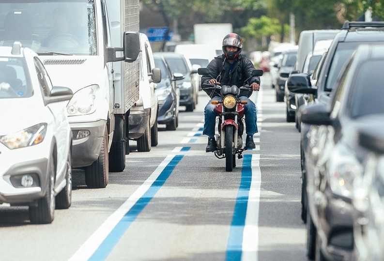 33 melhor ideia de Motos femininas